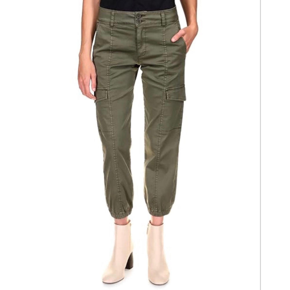 Social Standard by Sanctuary cropped olive cargo pants XS